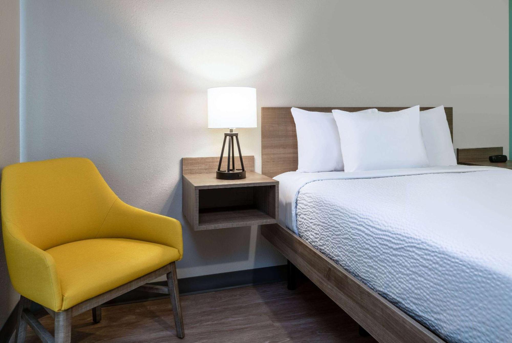 Echo Suites Extended Stay By Wyndham Indianapolis Ameriplex Bagian luar foto