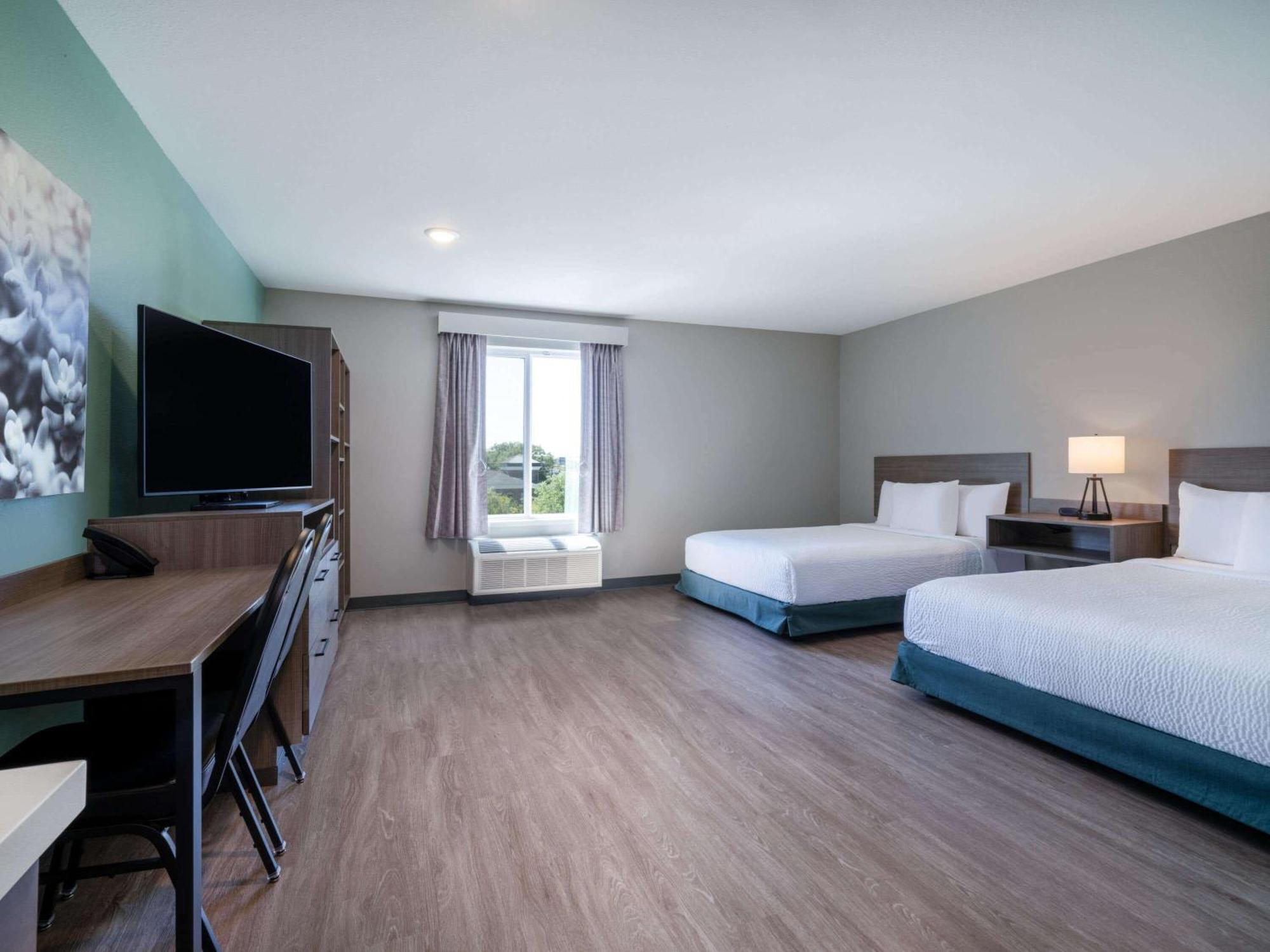 Echo Suites Extended Stay By Wyndham Indianapolis Ameriplex Bagian luar foto