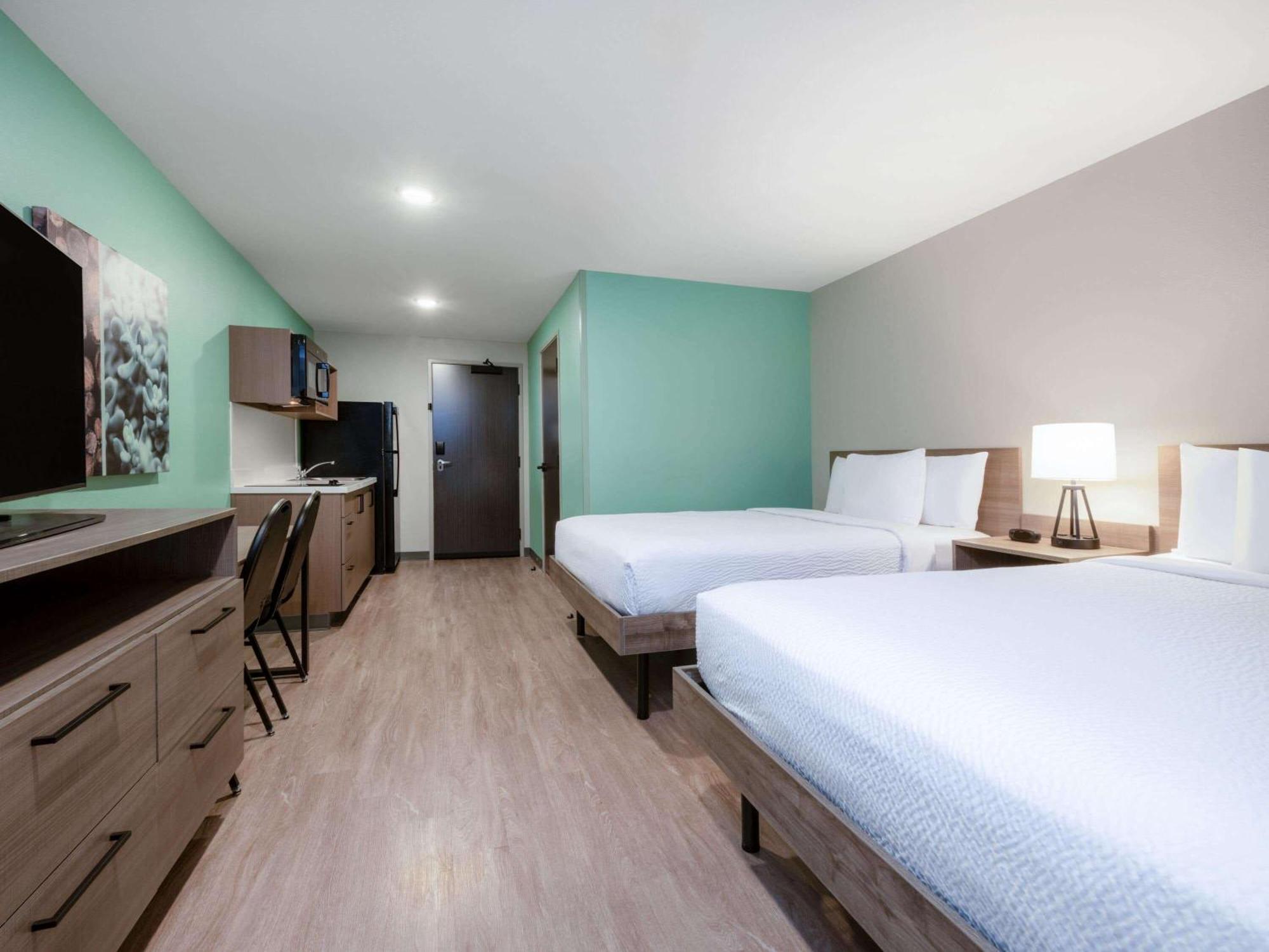Echo Suites Extended Stay By Wyndham Indianapolis Ameriplex Bagian luar foto