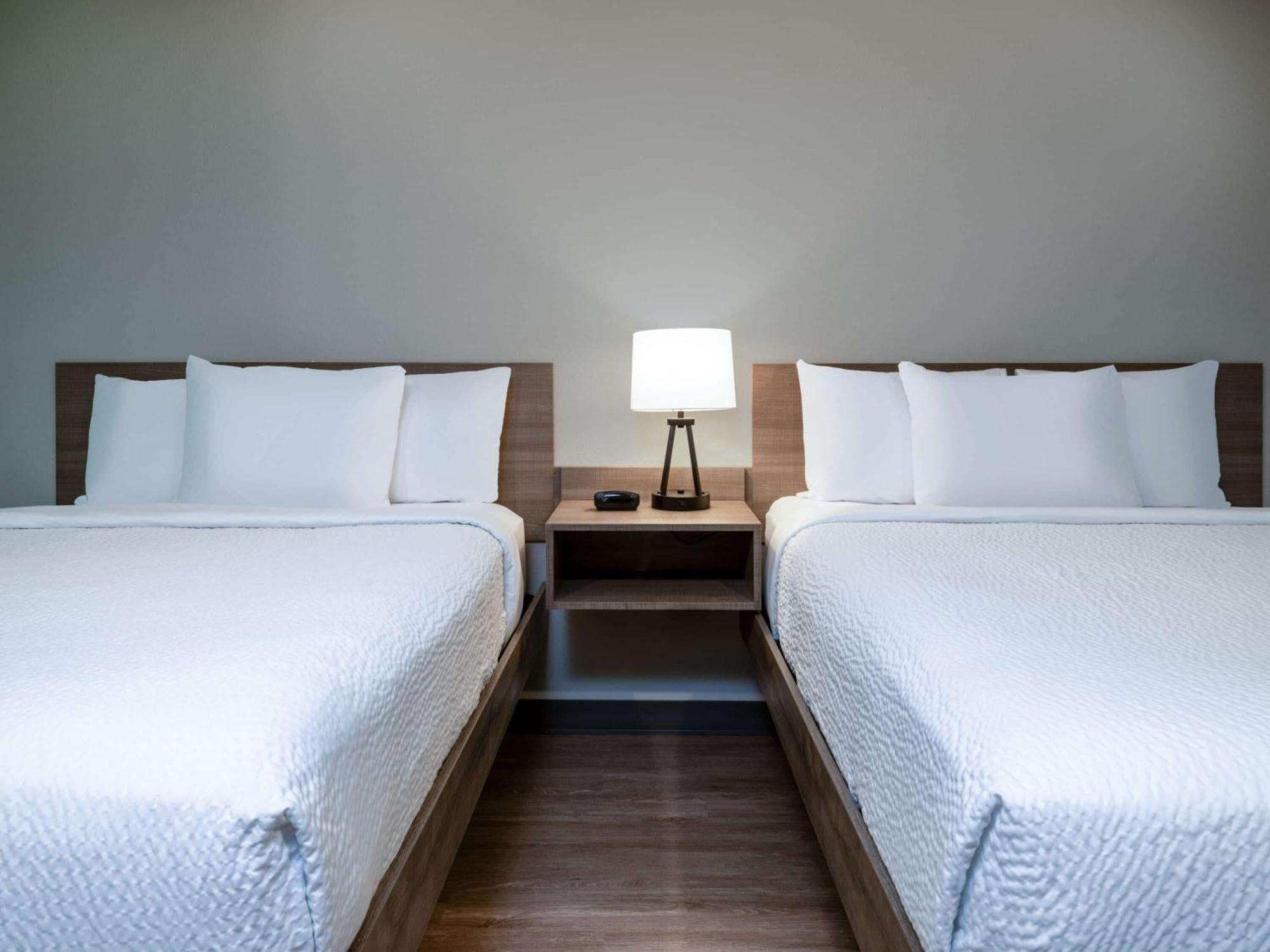 Echo Suites Extended Stay By Wyndham Indianapolis Ameriplex Bagian luar foto